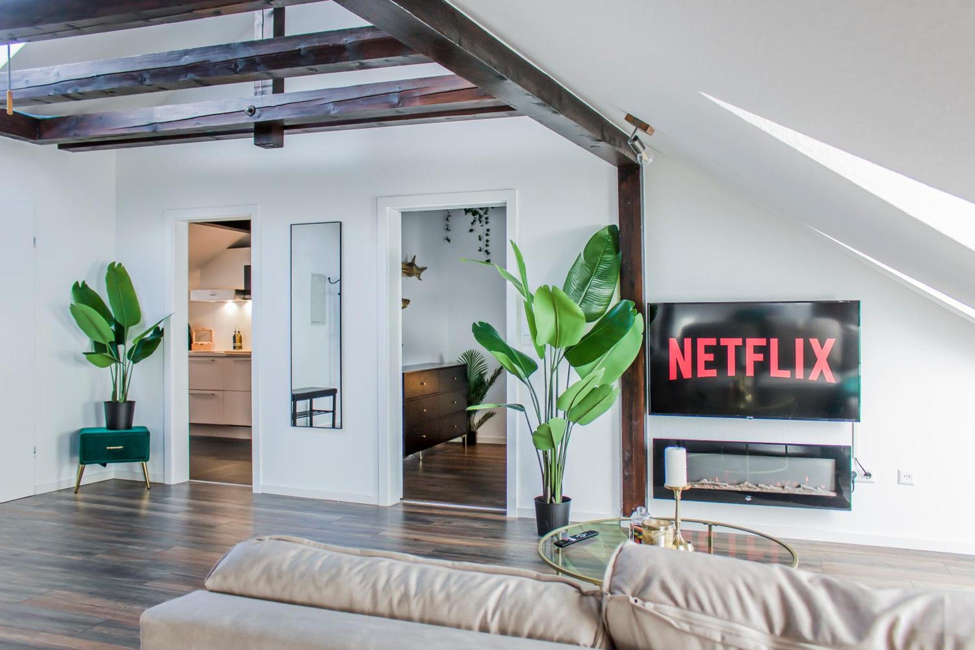 City-vibes & Altstadtflair In Der Fussgaengerzone Mit Parkplatz Und Office Apartamento *