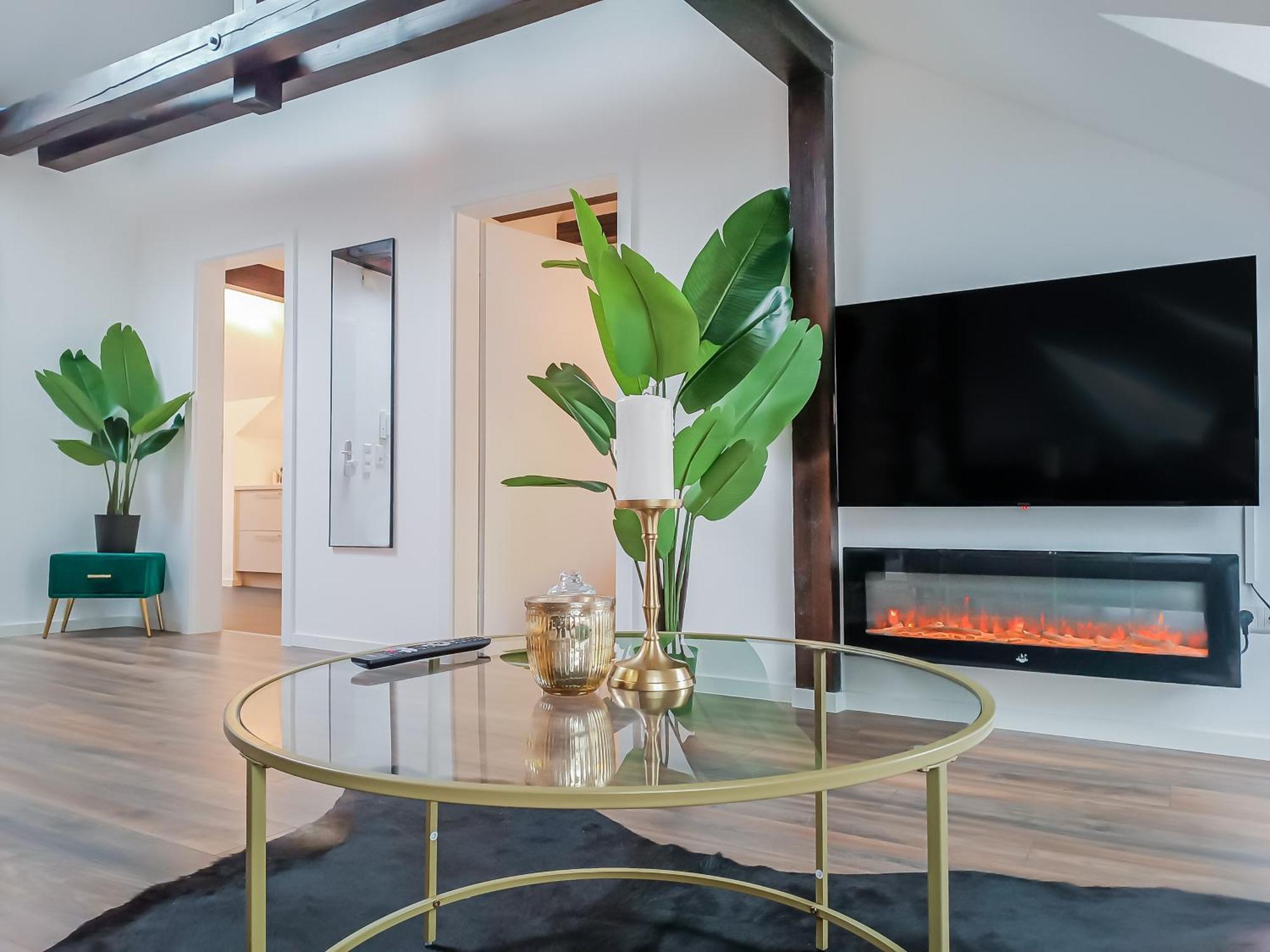 City-vibes & Altstadtflair In Der Fussgaengerzone Mit Parkplatz Und Office * Braunschweig